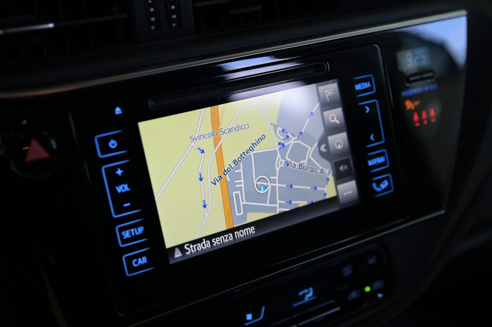 TOYOTA Auris Touring - Foto 23