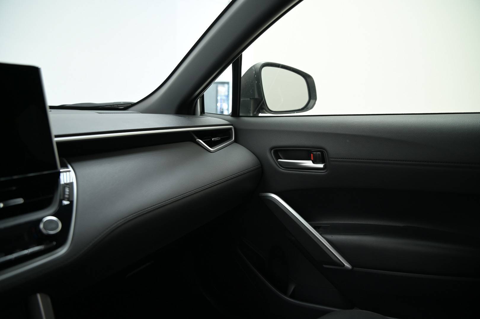 TOYOTA Corolla Cross - Foto 17
