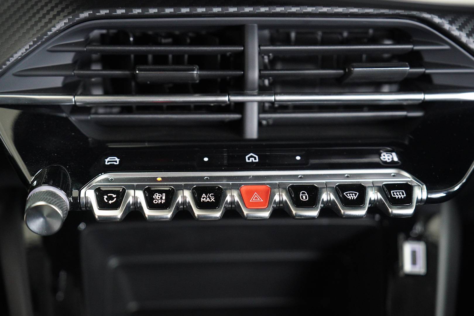 PEUGEOT 208 - Foto 17
