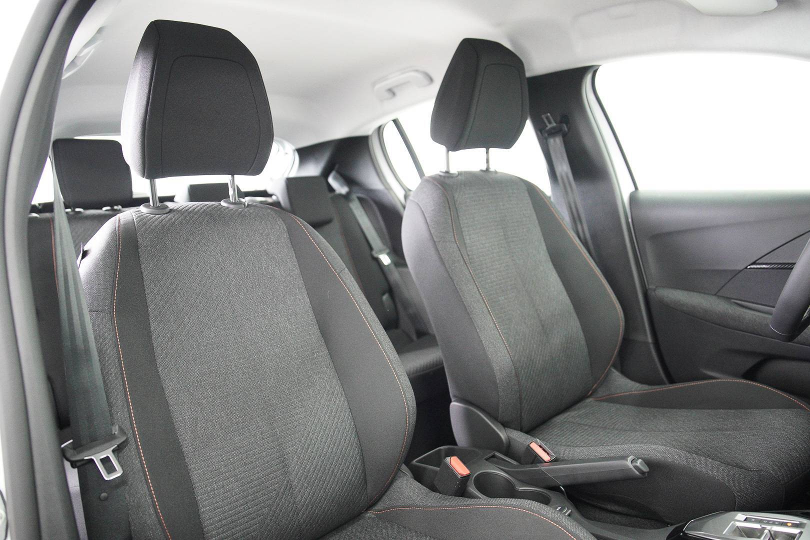 PEUGEOT 208 - Foto 21