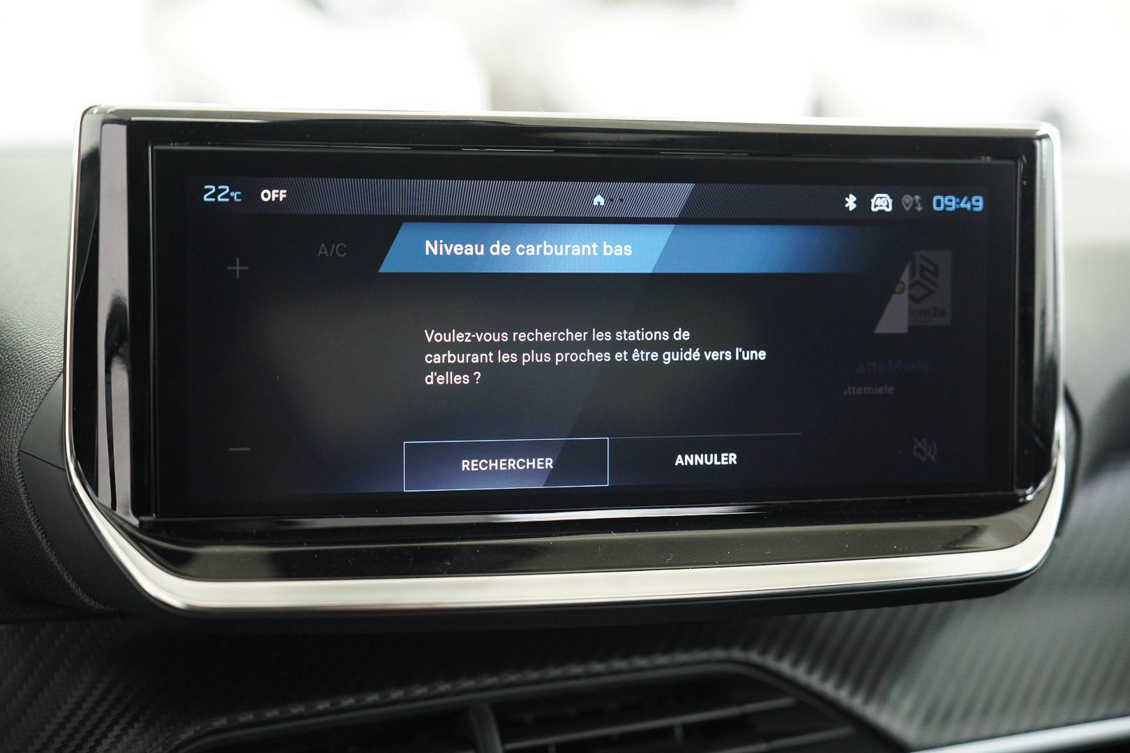 PEUGEOT 208 - Foto 15
