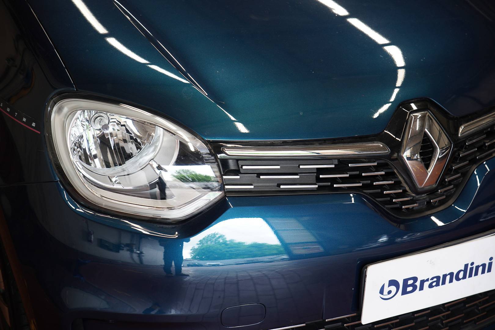 RENAULT Twingo - Foto 4