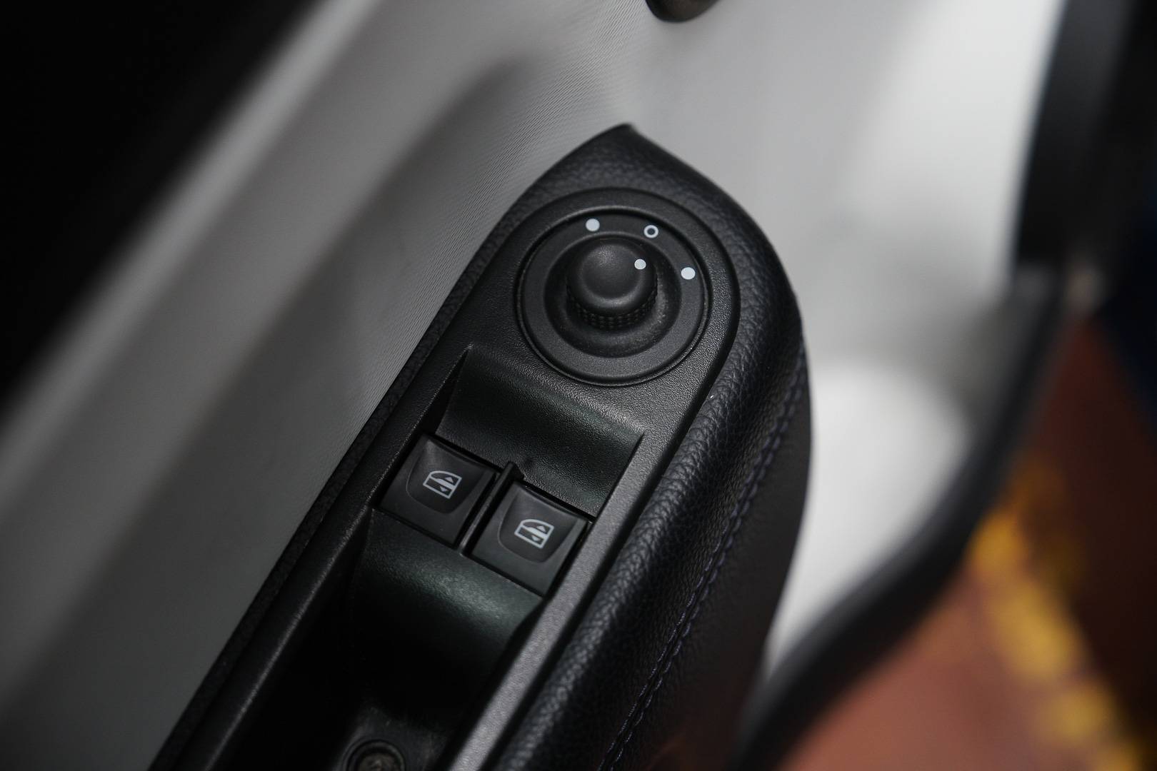 RENAULT Twingo - Foto 9