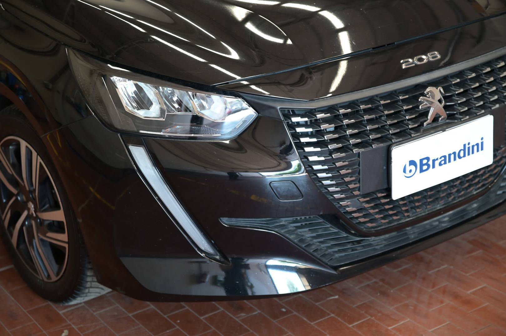PEUGEOT 208 - Foto 9