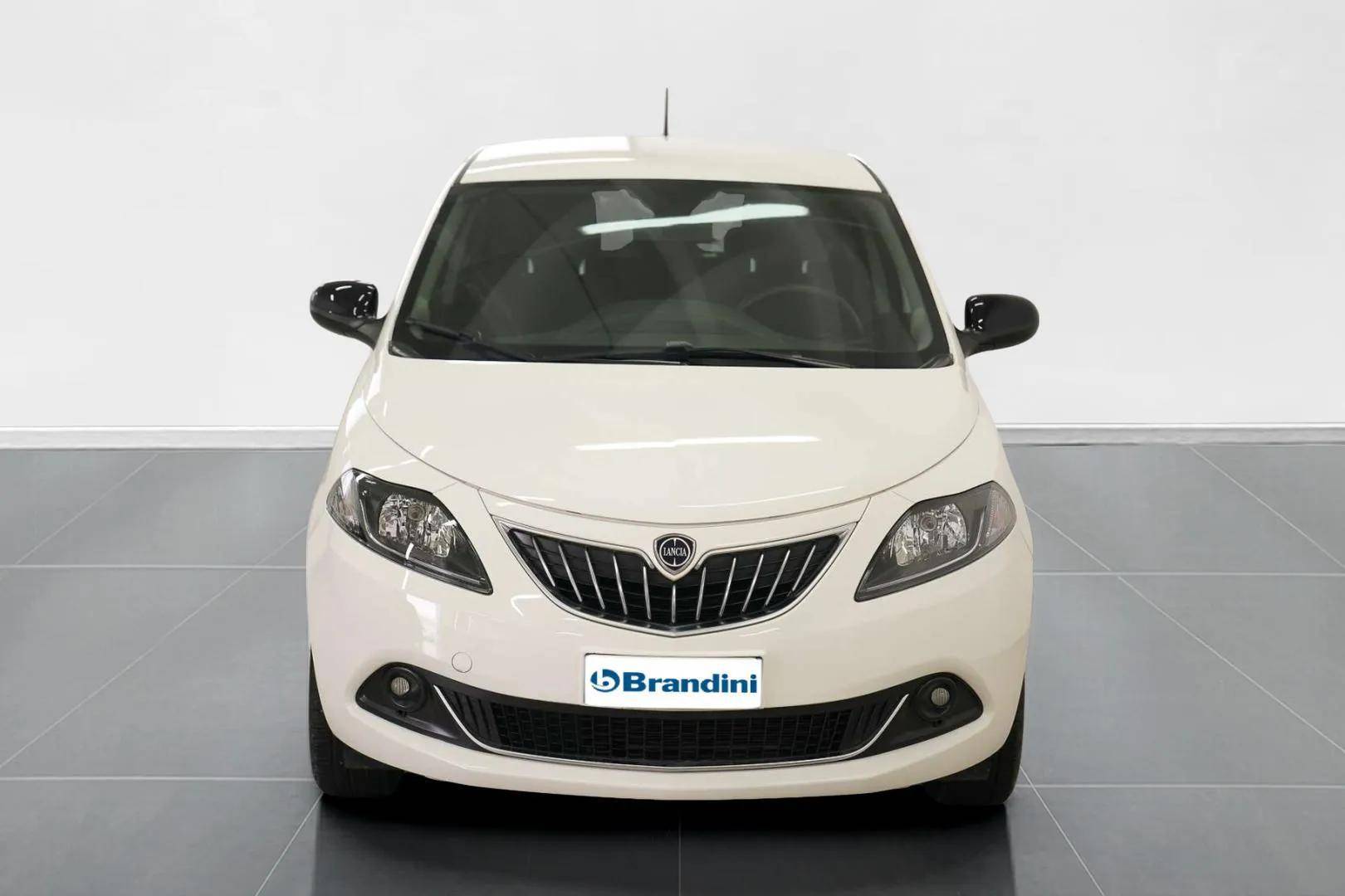 LANCIA Ypsilon - Foto 2