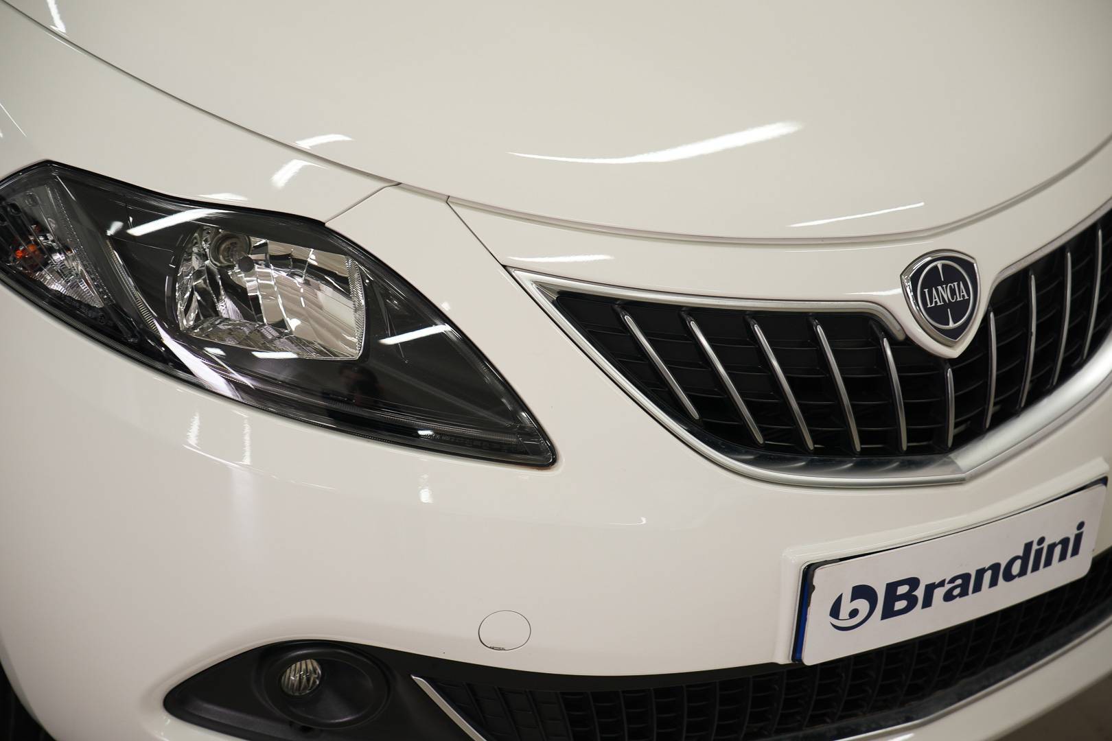 LANCIA Ypsilon - Foto 4
