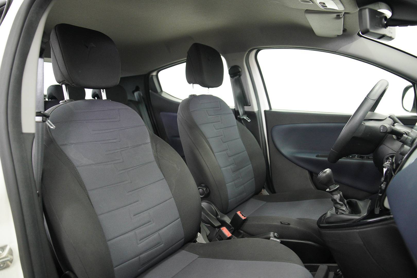 LANCIA Ypsilon - Foto 22