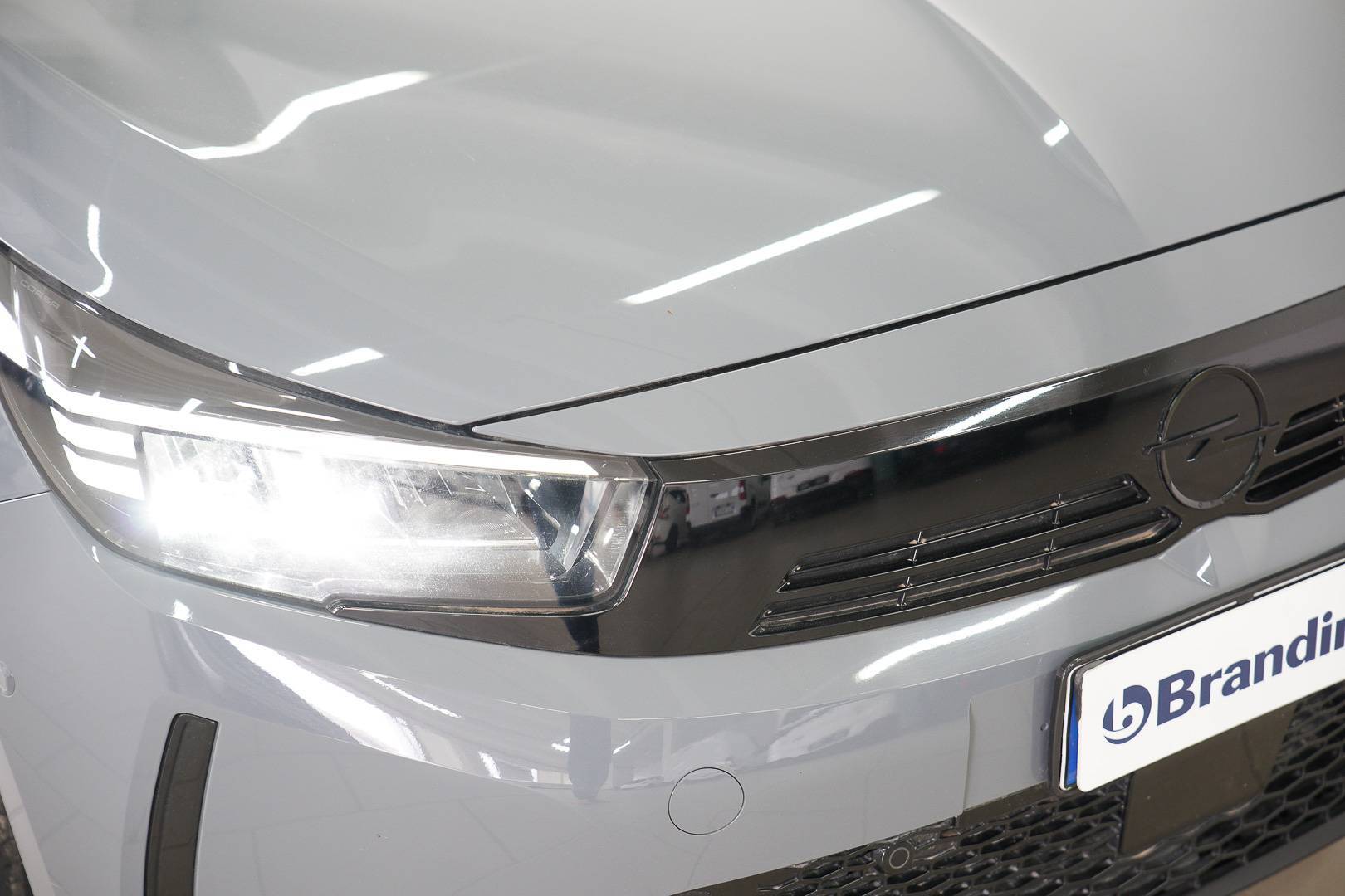 OPEL Corsa - Foto 4
