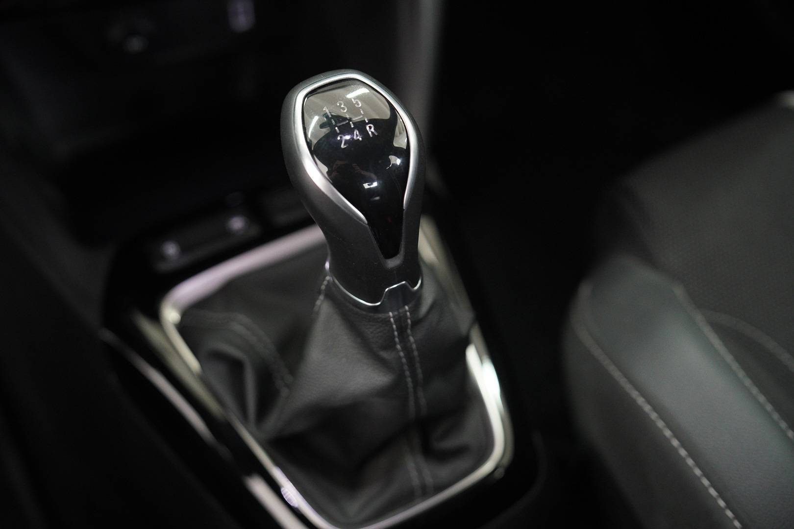 OPEL Corsa - Foto 19