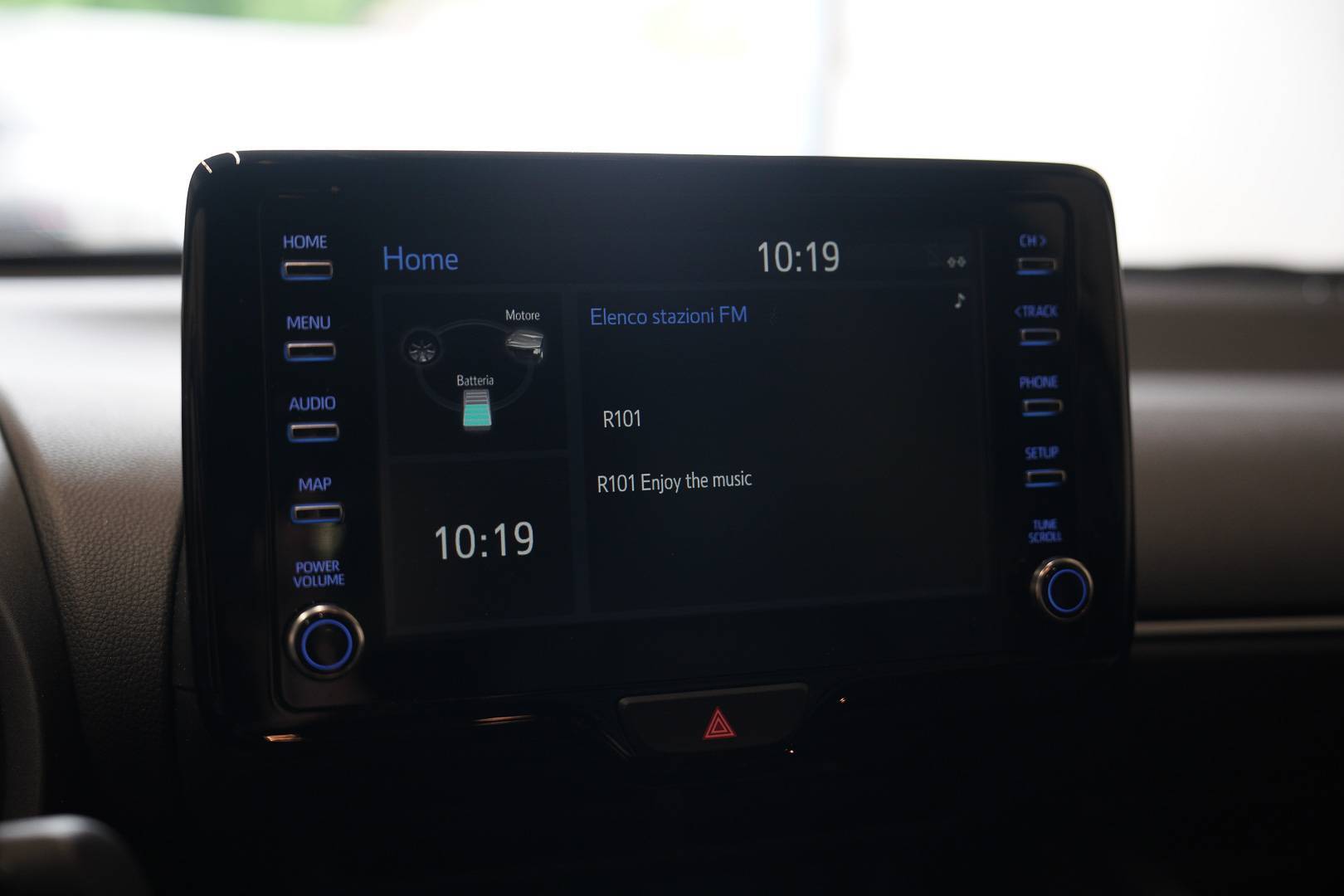 TOYOTA Yaris - Foto 15