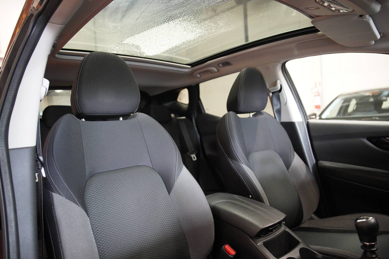 NISSAN Qashqai - Foto 20