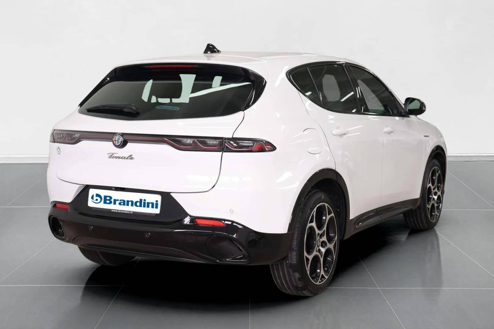ALFA ROMEO Tonale - Foto 8