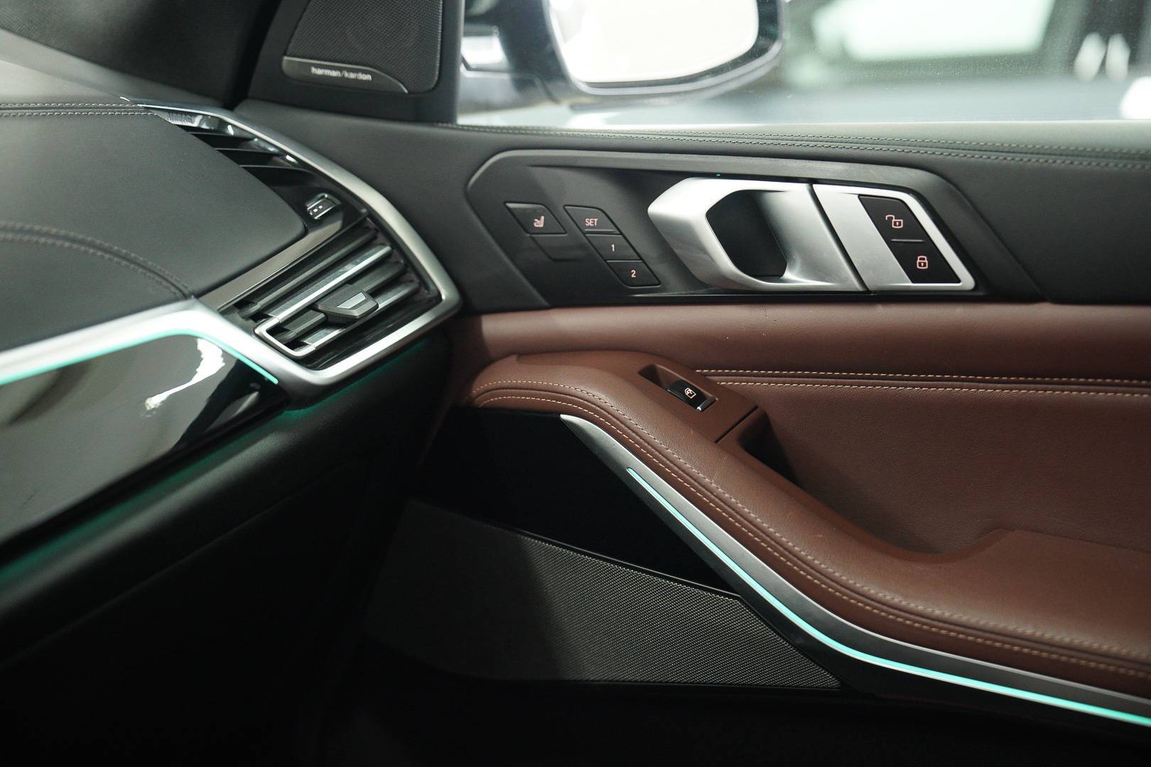 BMW X5 - Foto 24