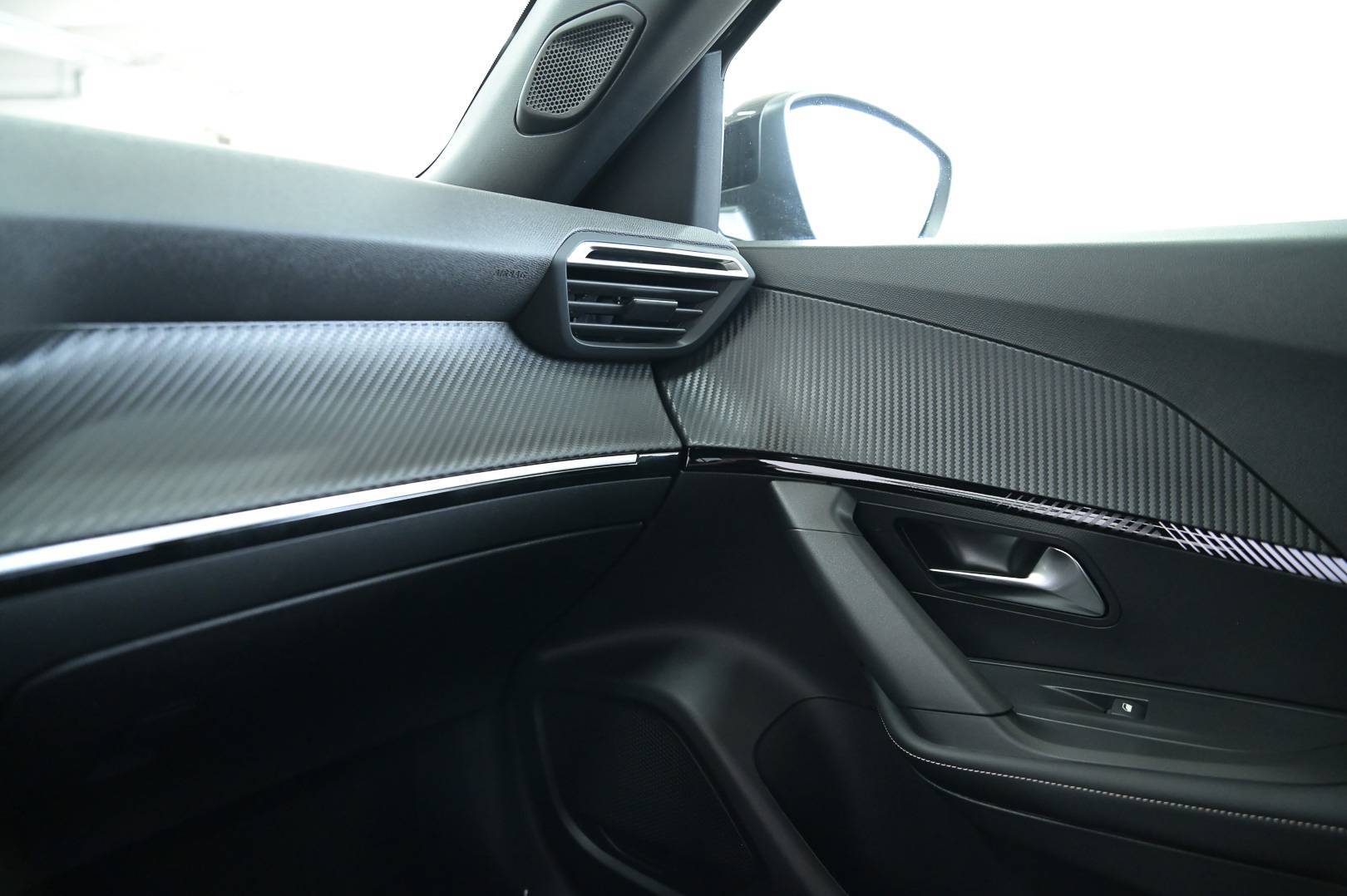 PEUGEOT 2008 - Foto 12