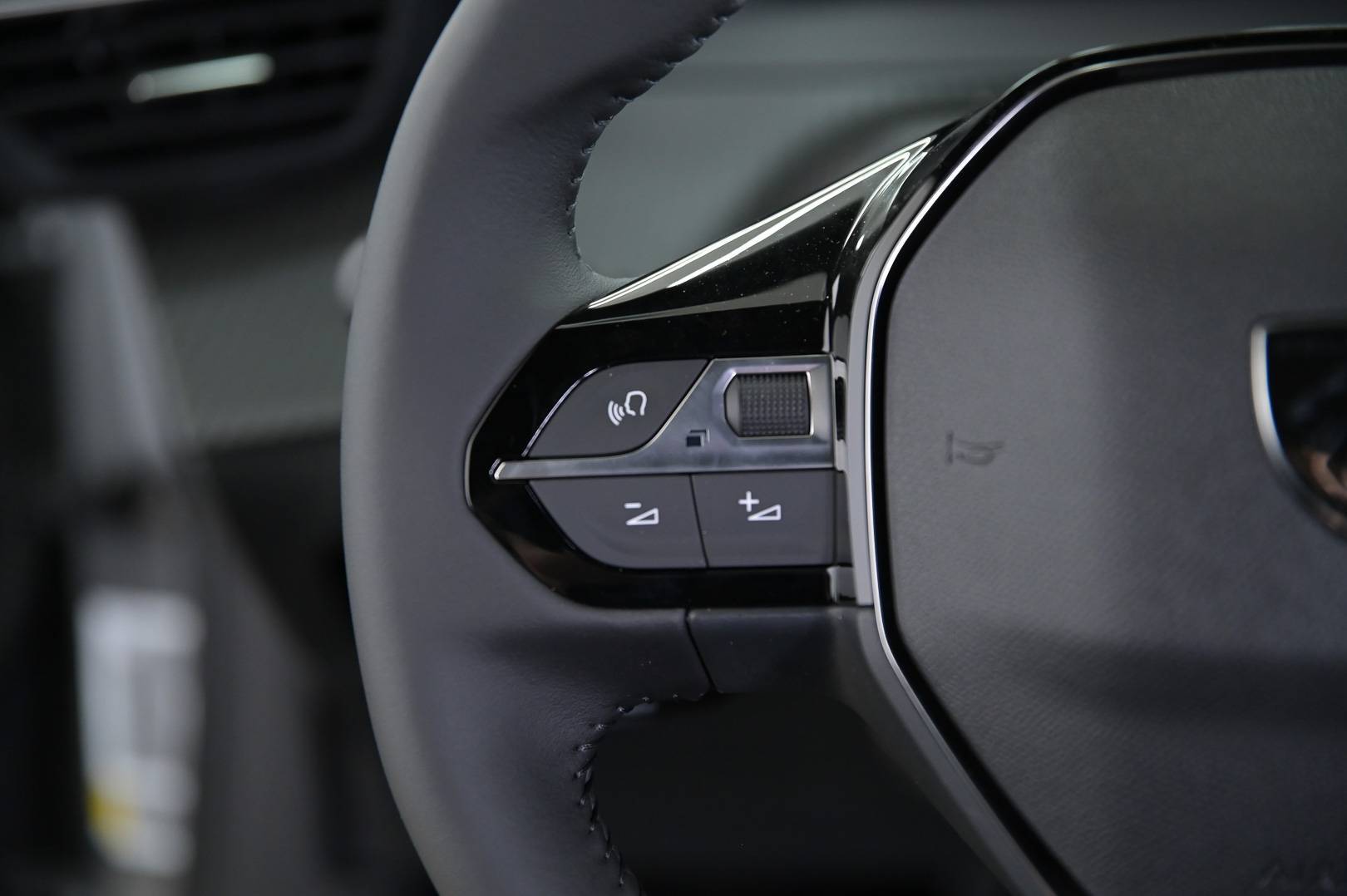 PEUGEOT 2008 - Foto 16