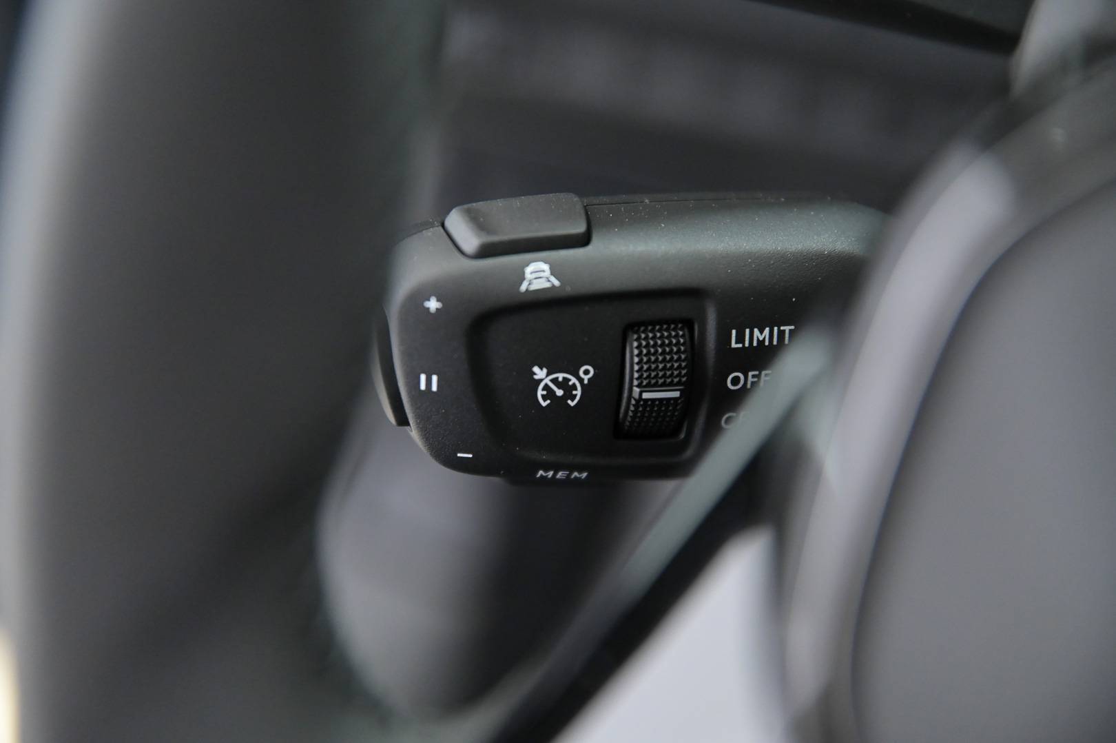 PEUGEOT 2008 - Foto 18