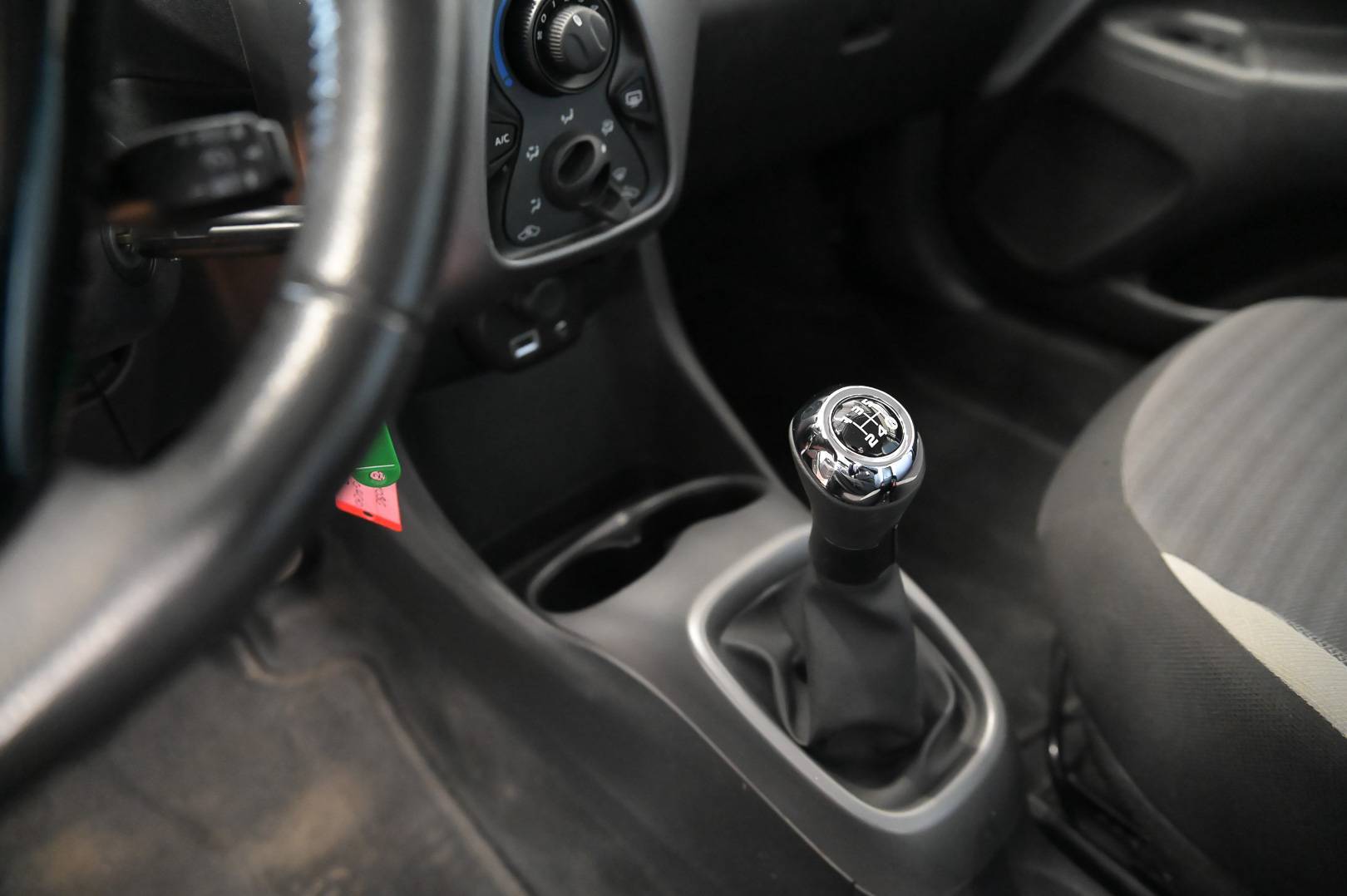 TOYOTA Aygo - Foto 13