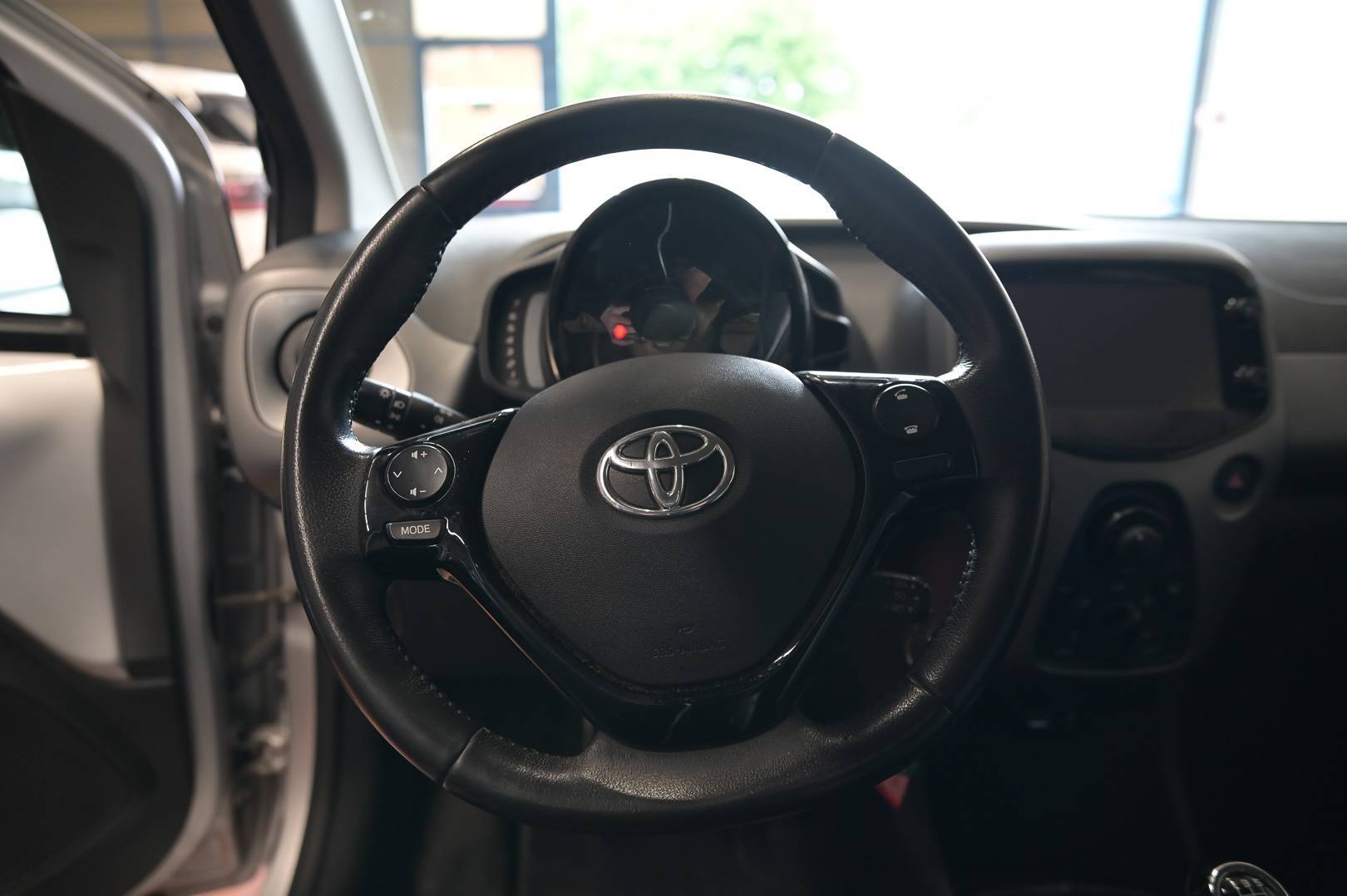 TOYOTA Aygo - Foto 14