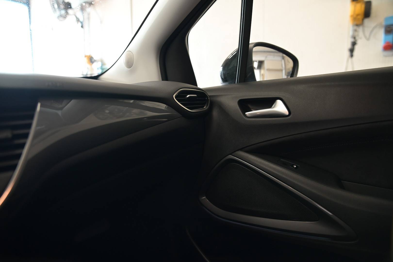 OPEL Crossland - Foto 14