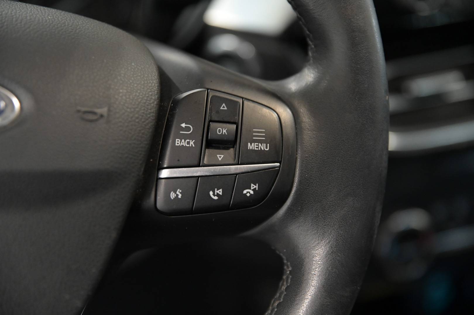 FORD Kuga - Foto 19