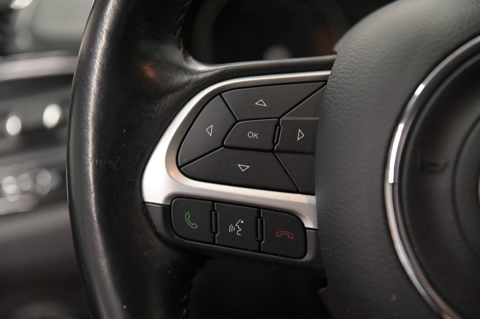 JEEP Compass - Foto 17