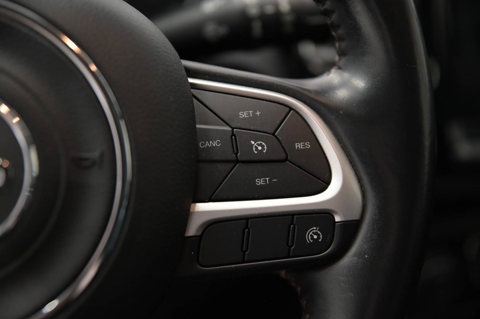 JEEP Compass - Foto 18