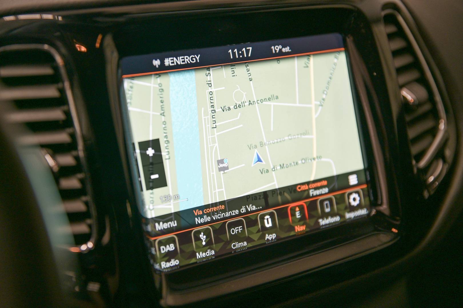 JEEP Compass - Foto 24