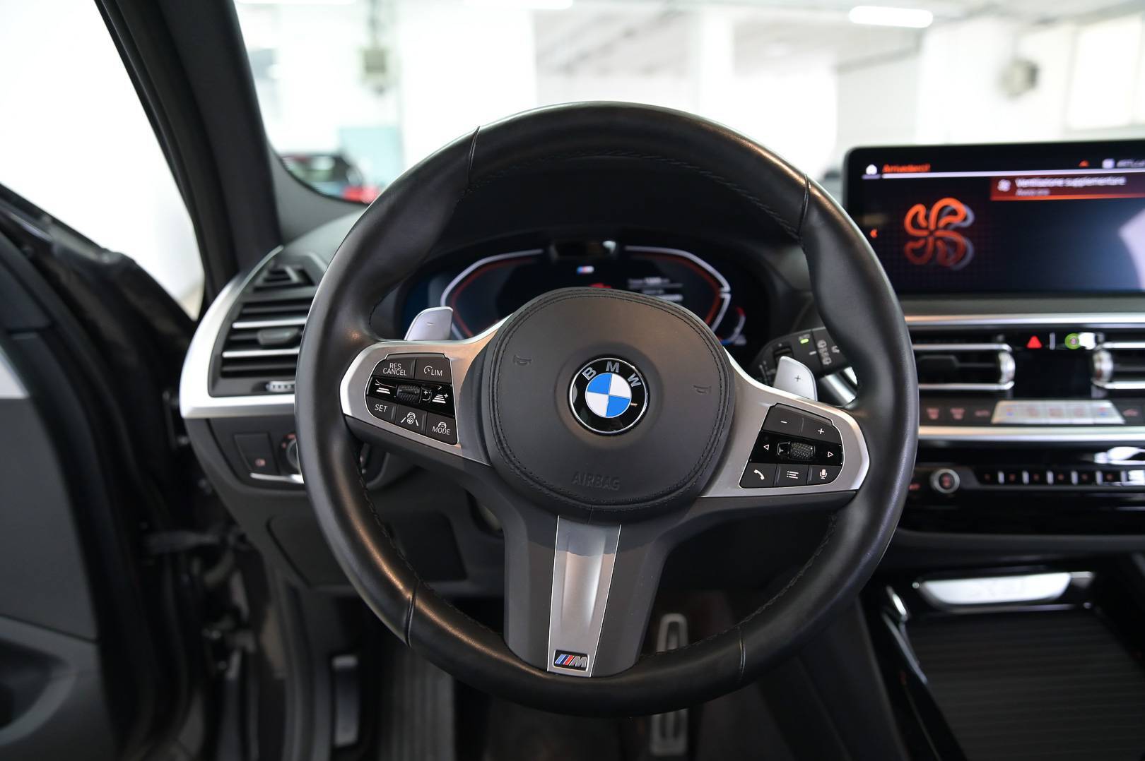 BMW X3 - Foto 17