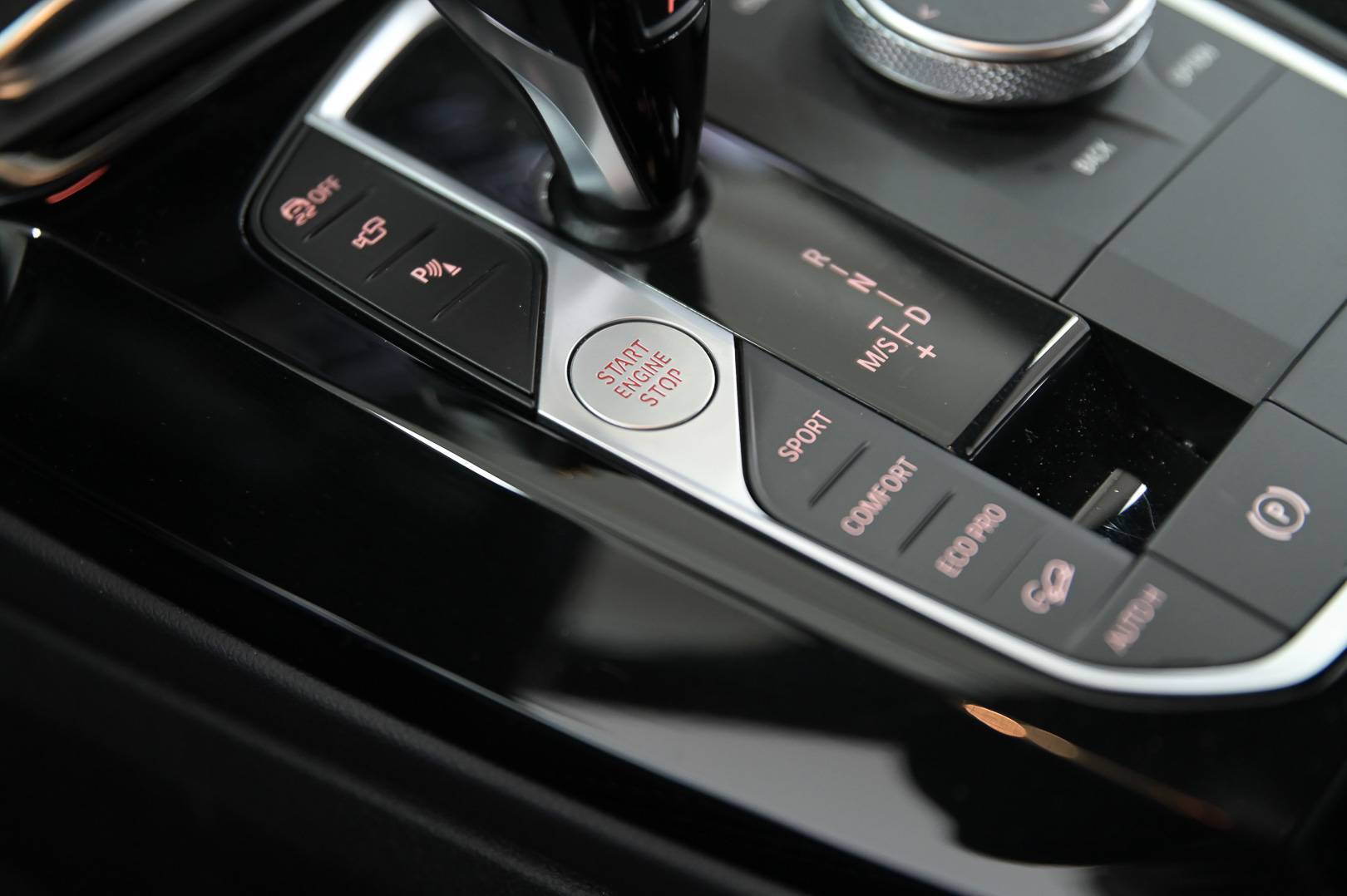 BMW X3 - Foto 24