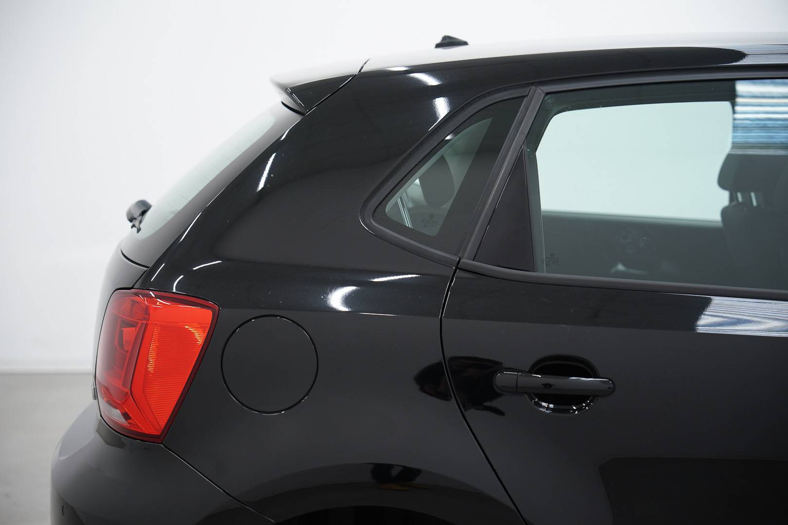 VOLKSWAGEN Polo - Foto 6