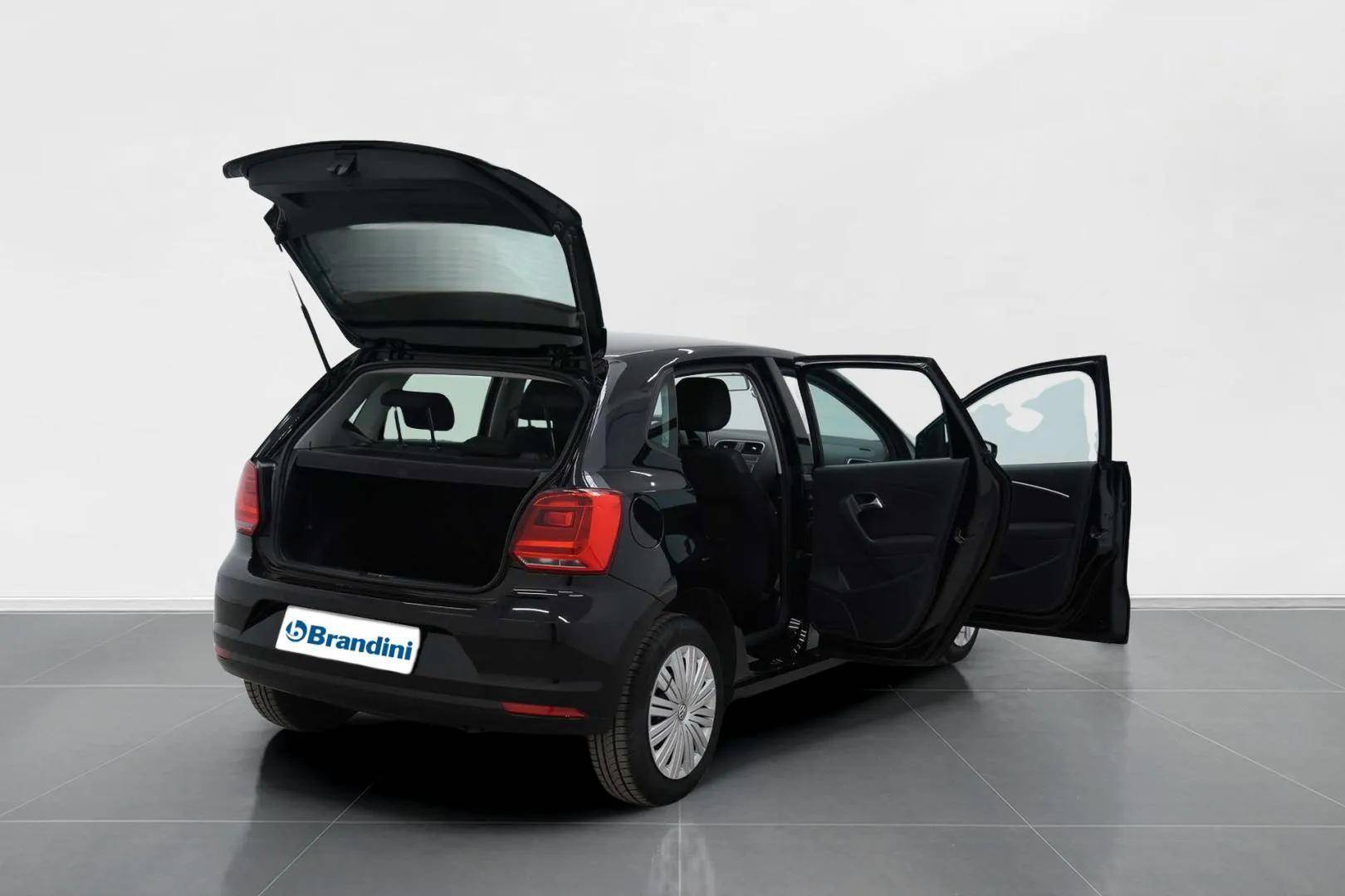VOLKSWAGEN Polo - Foto 9