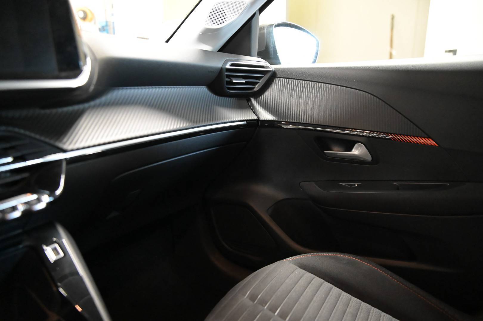 PEUGEOT 208 - Foto 11