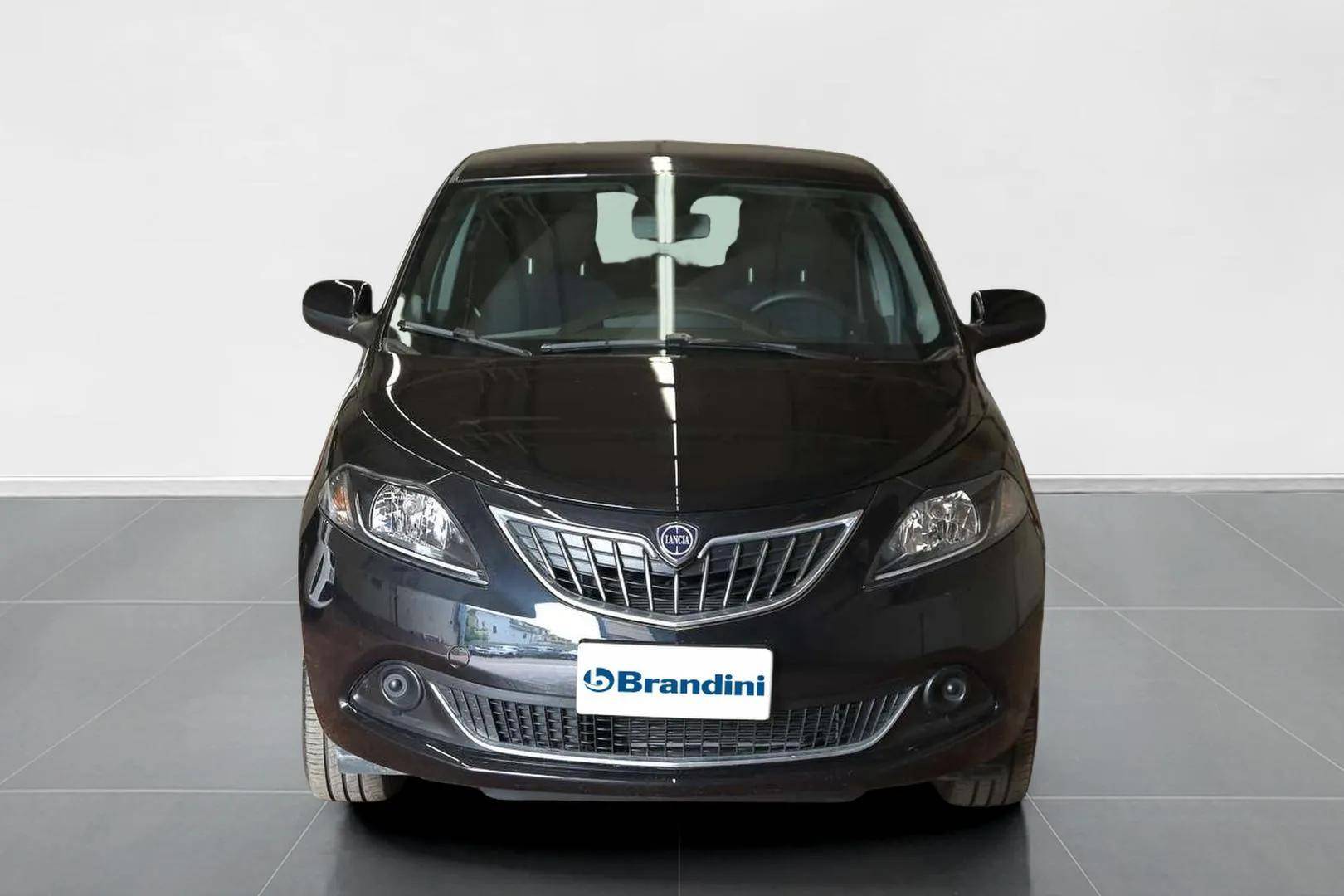LANCIA Ypsilon - Foto 2