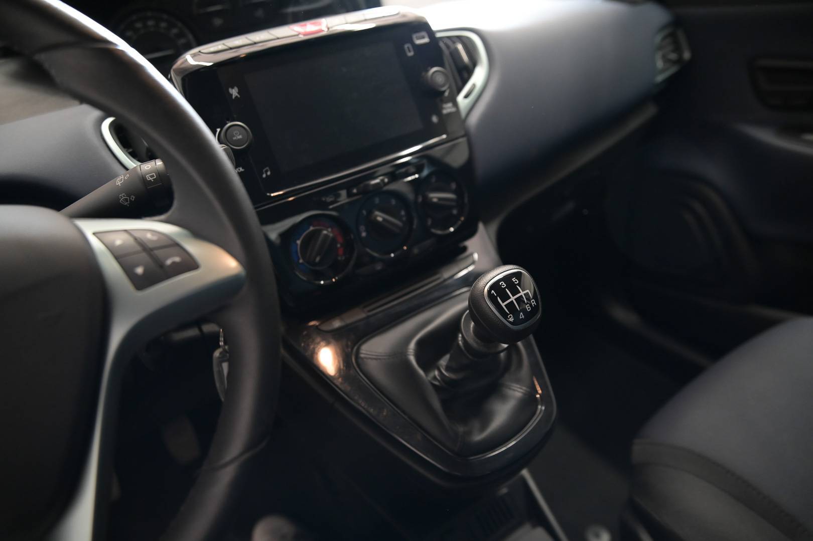 LANCIA Ypsilon - Foto 14