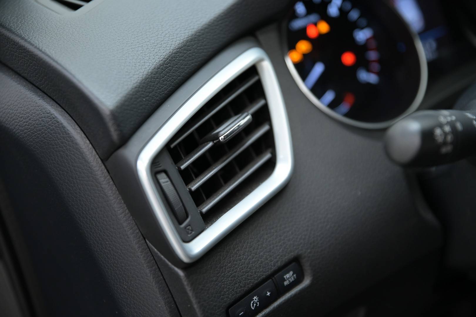 NISSAN Qashqai - Foto 16