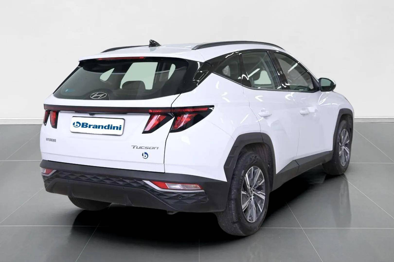 HYUNDAI Tucson - Foto 4