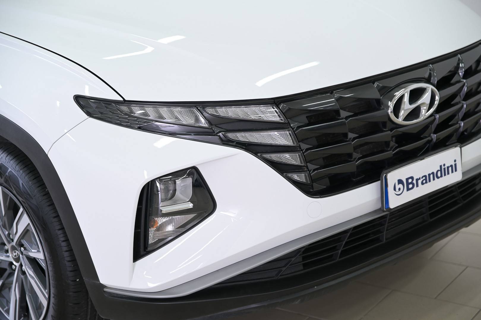 HYUNDAI Tucson - Foto 9