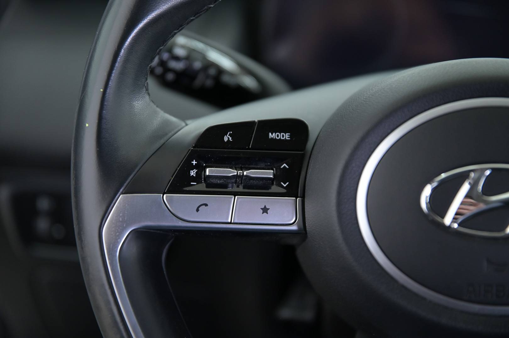 HYUNDAI Tucson - Foto 16