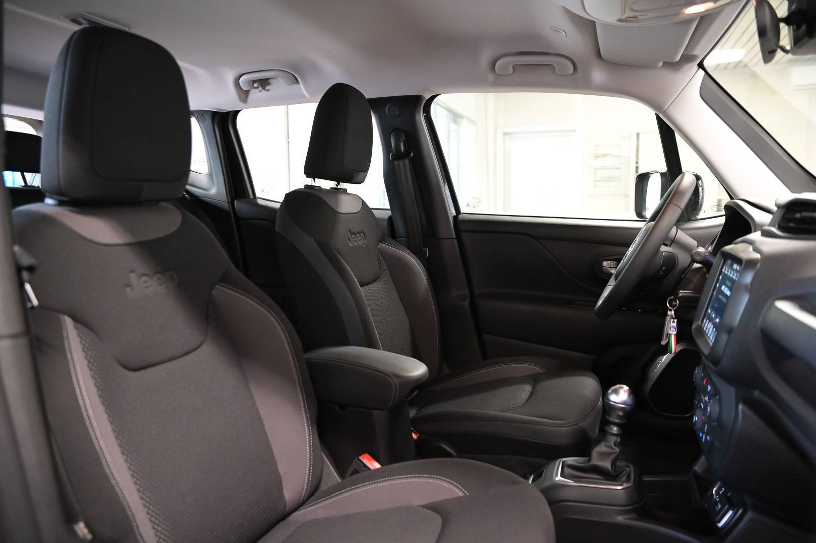 JEEP Renegade - Foto 28
