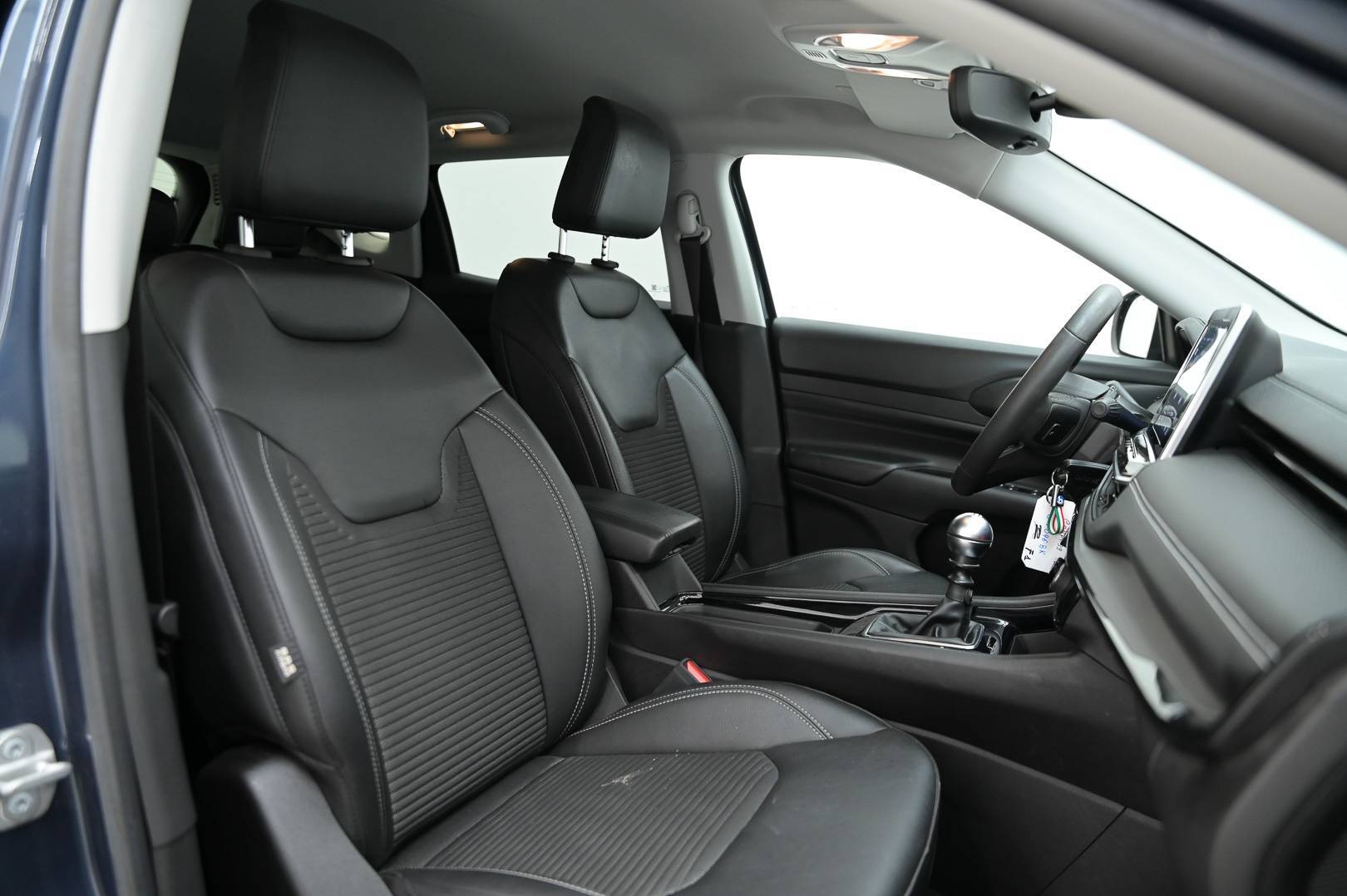 JEEP Compass - Foto 29