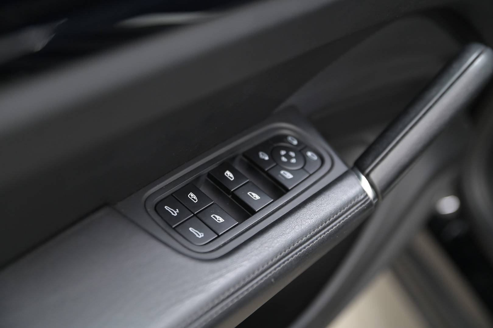 PORSCHE Cayenne - Foto 14