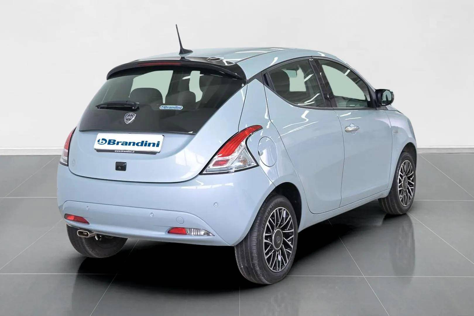 LANCIA Ypsilon - Foto 4