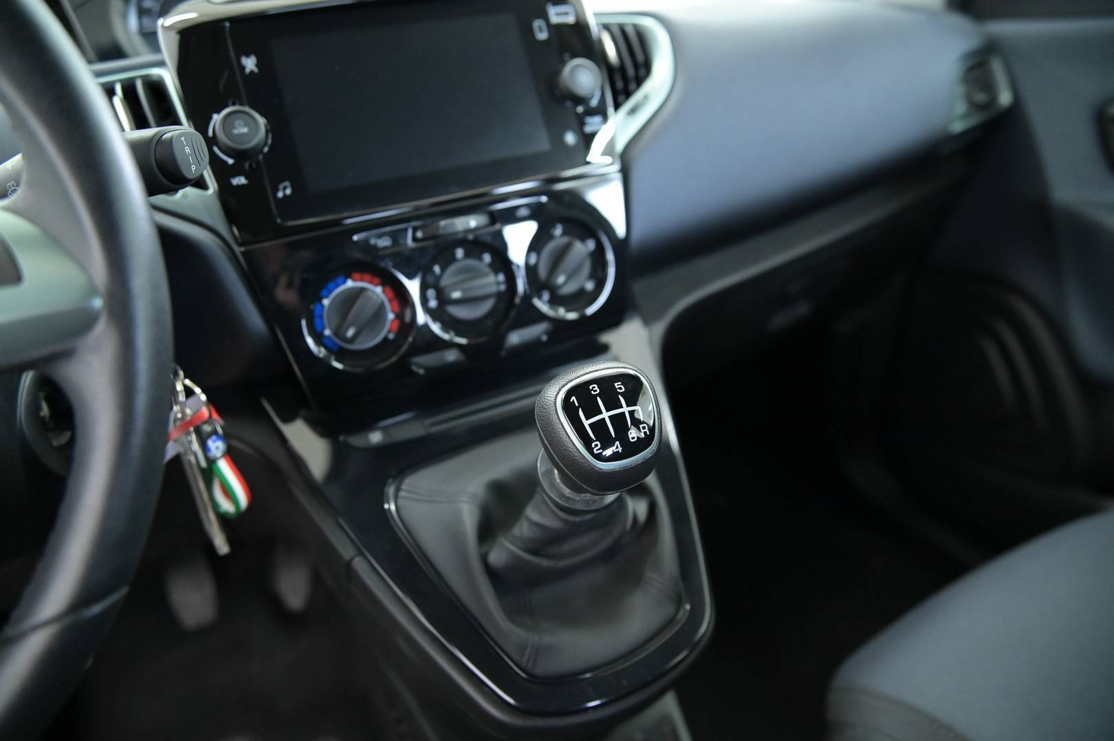 LANCIA Ypsilon - Foto 14