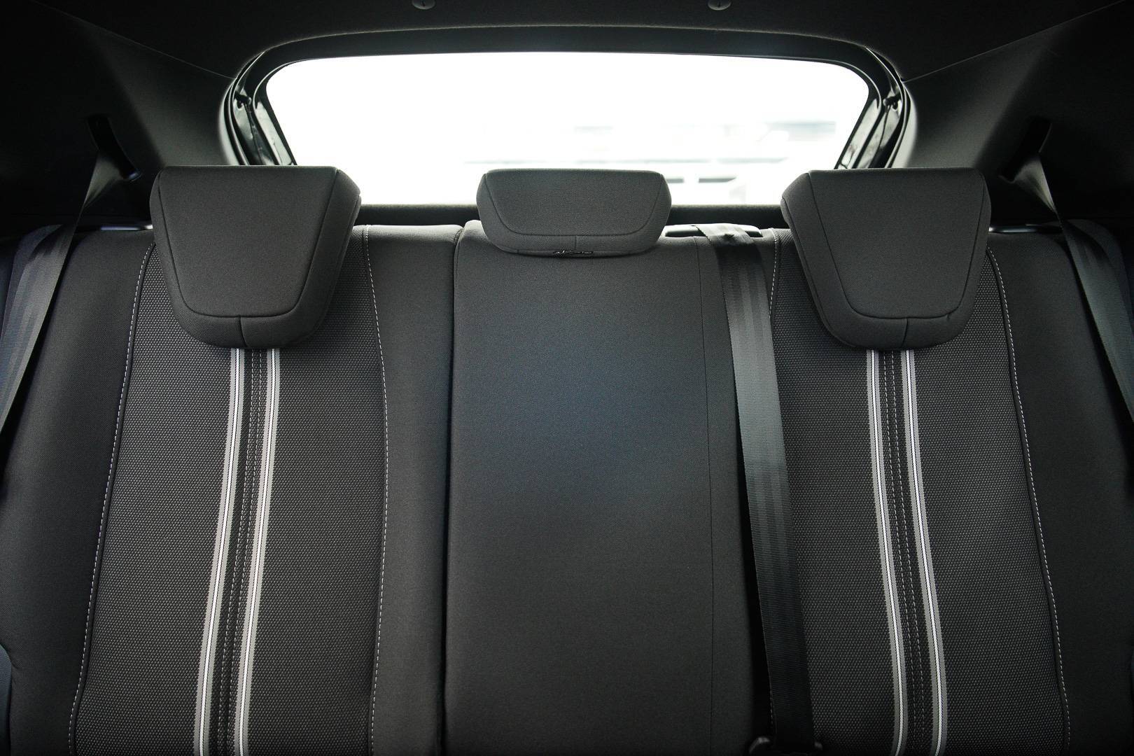 OPEL Corsa - Foto 24