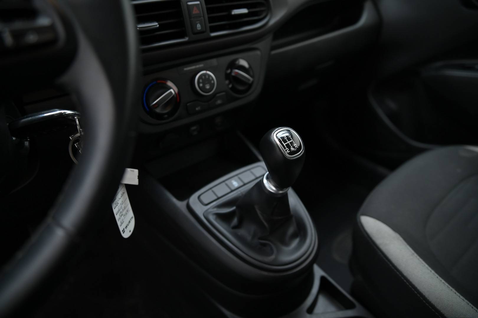 HYUNDAI I10 - Foto 18