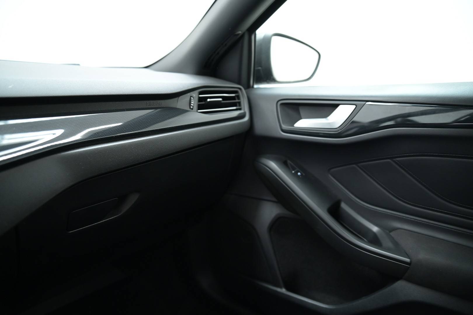 FORD Focus - Foto 17