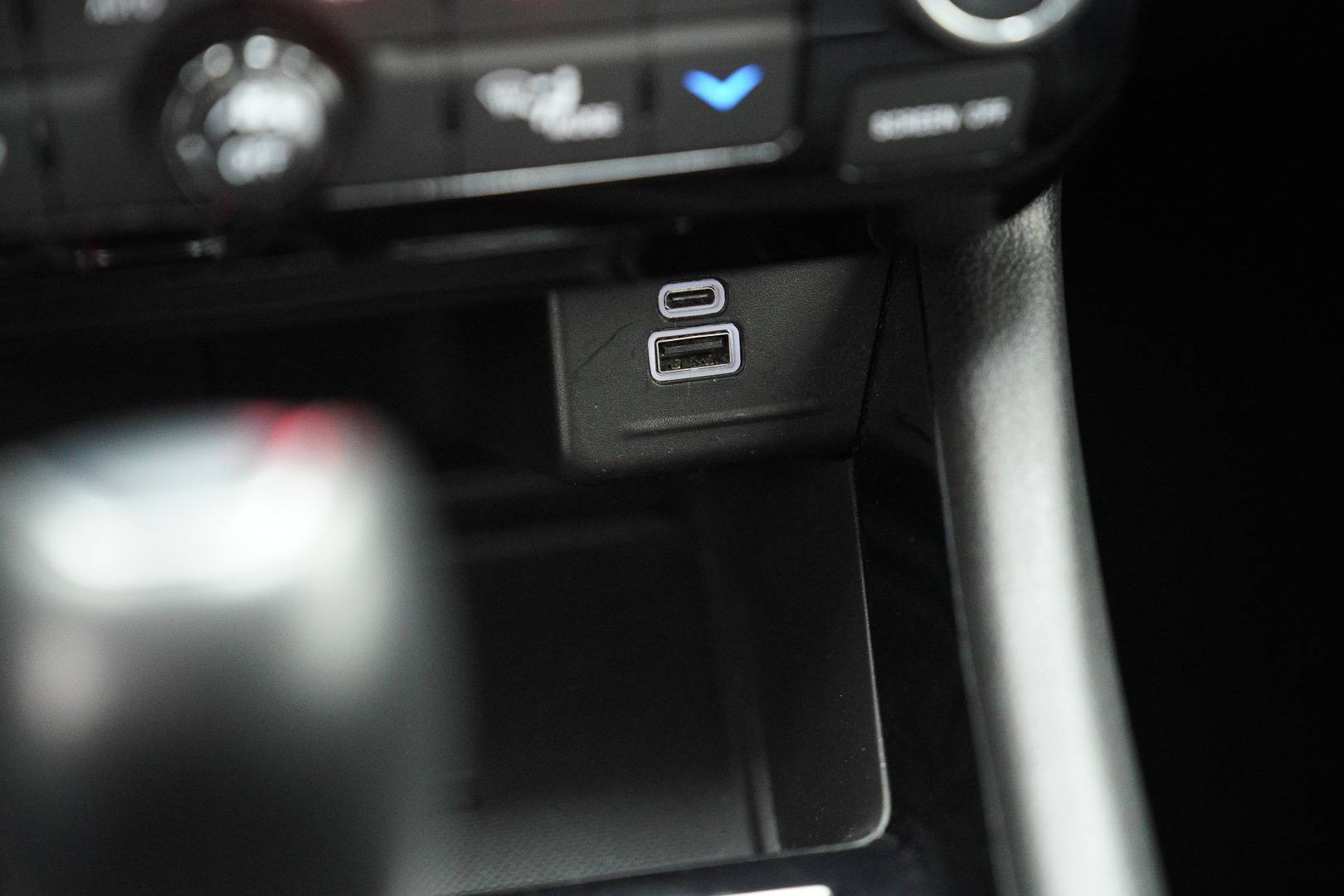 JEEP Compass - Foto 18