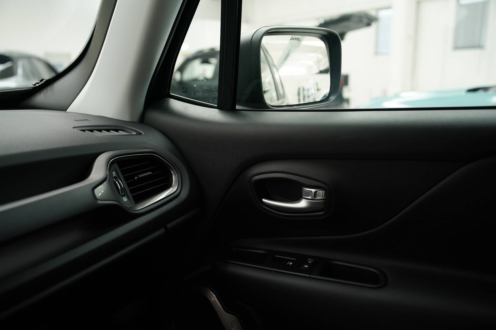 JEEP Renegade - Foto 18
