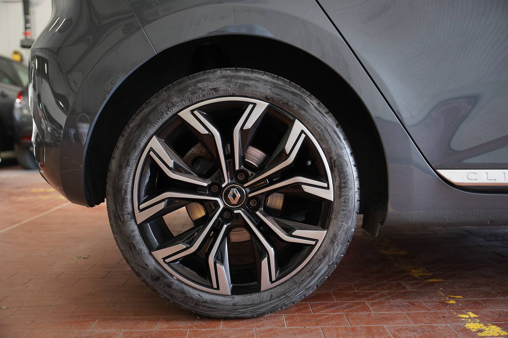 RENAULT Clio - Foto 6