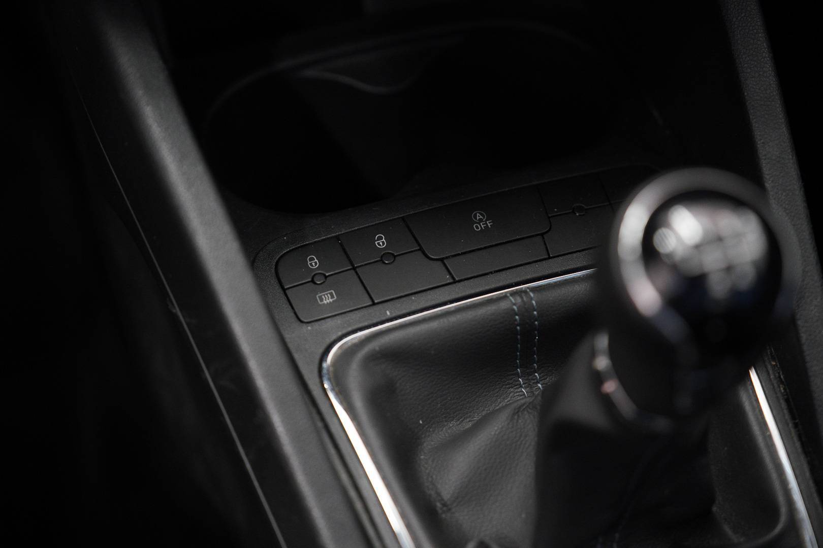 SEAT Ibiza - Foto 18